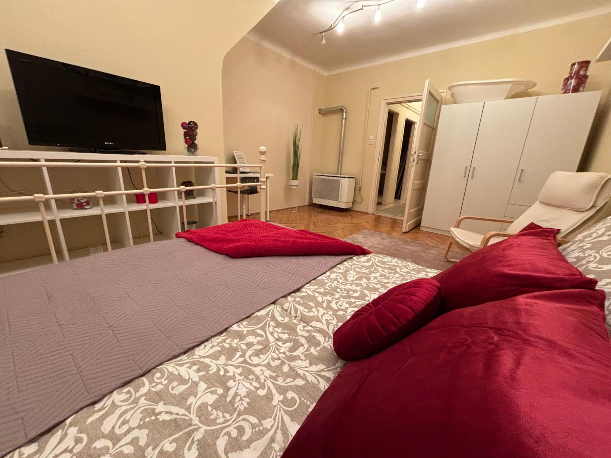 Downtown Hideaway Apartman ブダペスト エクステリア 写真