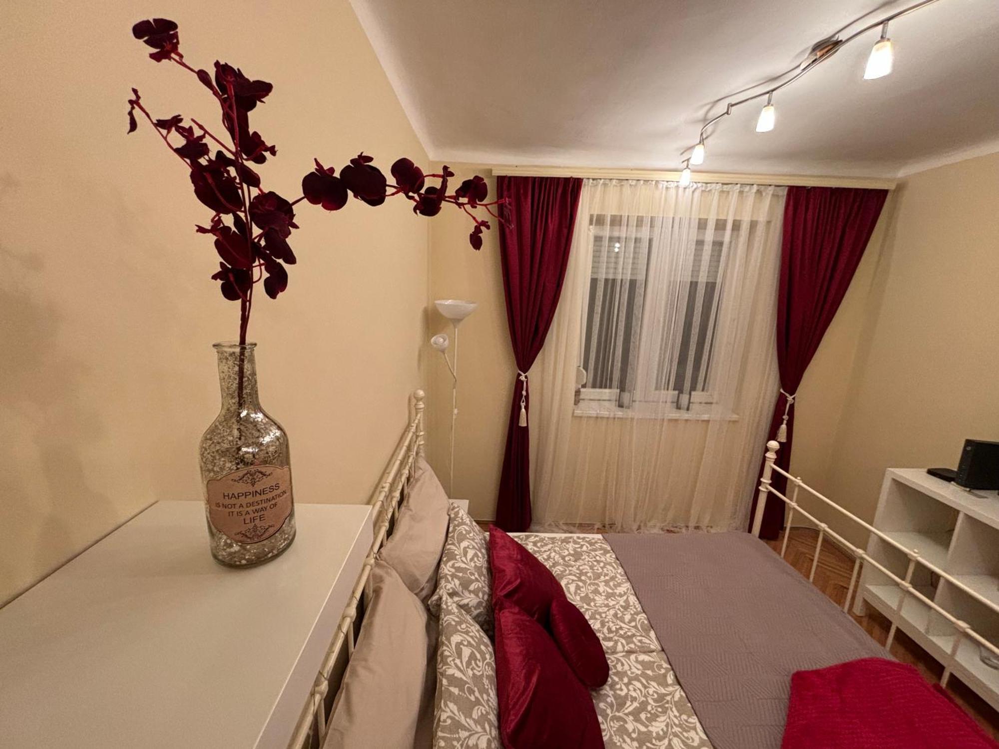 Downtown Hideaway Apartman ブダペスト エクステリア 写真